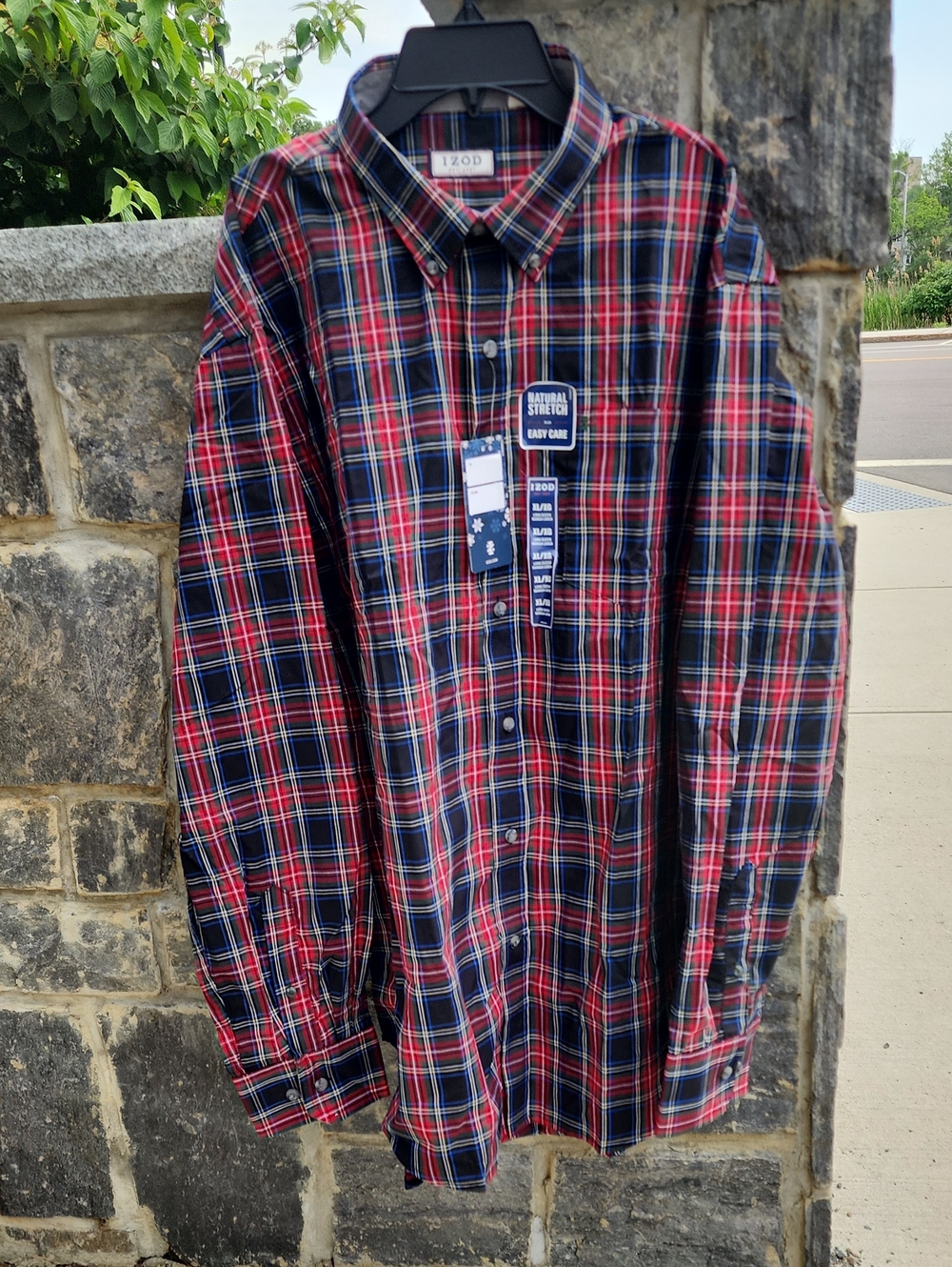 IZOD Men’s Red Plaid Button-Down Shirt XL